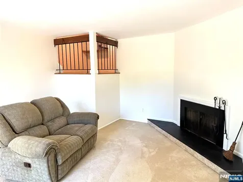 1065 Treetops Wharton Borough NJ 07885