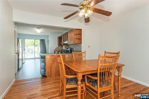47 Burnside Place Wanaque NJ 07420