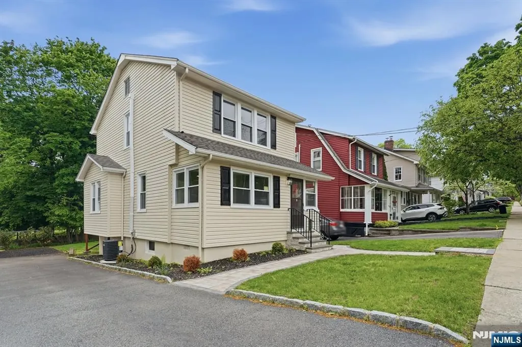 58 Yantecaw Avenue Bloomfield NJ 07003