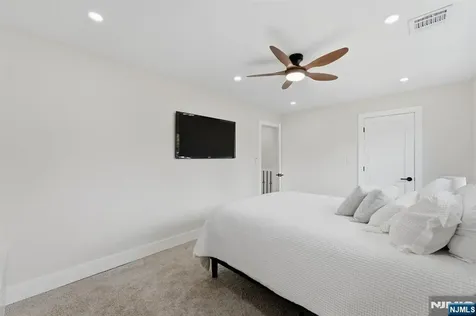 58 Yantecaw Avenue Bloomfield NJ 07003