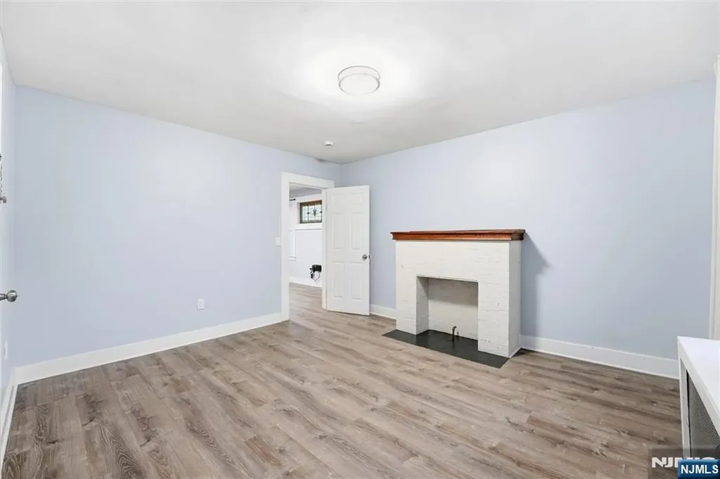 28-30 Monticello Avenue Newark NJ 07106