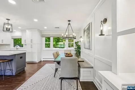 79 Sheffield Street Oakland NJ 07436