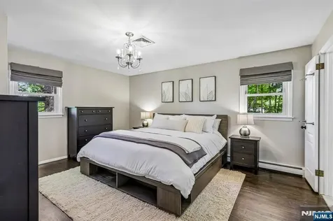79 Sheffield Street Oakland NJ 07436