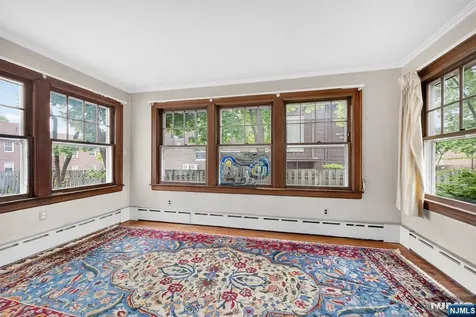 819 Roanoke Avenue Elizabeth NJ 07208