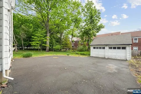 819 Roanoke Avenue Elizabeth NJ 07208