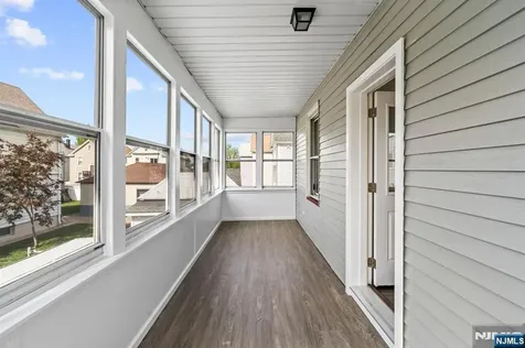 59 Locust Avenue Wallington NJ 07057