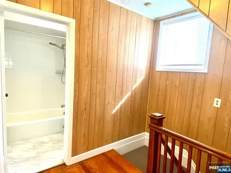 264 4th Street Palisades Park NJ 07650