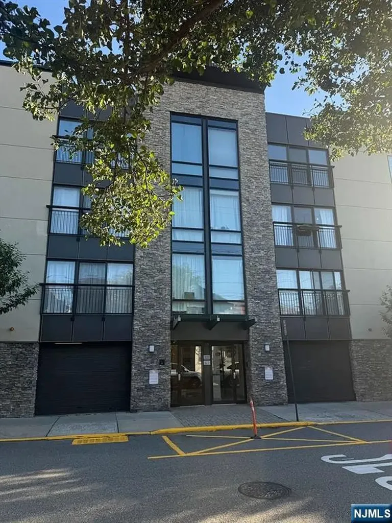 125 70th Street Guttenberg NJ 07093