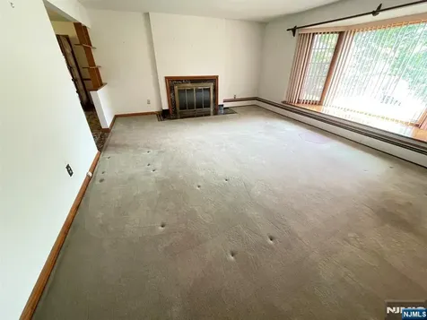 1027 Westwood Avenue Old Tappan NJ 07675