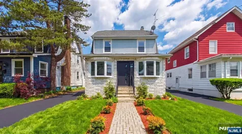 71 Leslie Street East Orange NJ 07017