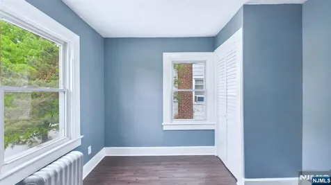 71 Leslie Street East Orange NJ 07017