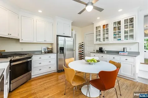 218 Inwood Avenue Montclair NJ 07043