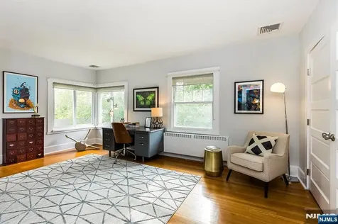 218 Inwood Avenue Montclair NJ 07043