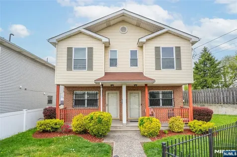 447-451 9th Street Newark NJ 07103