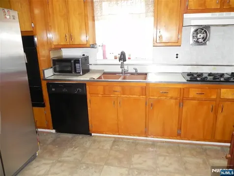 26 Marshall Avenue Little Ferry NJ 07643