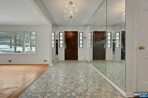 229 Allison Court Englewood NJ 07631