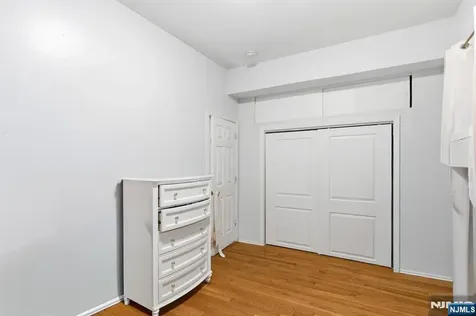 161 Seaview Avenue Jersey City NJ 07305