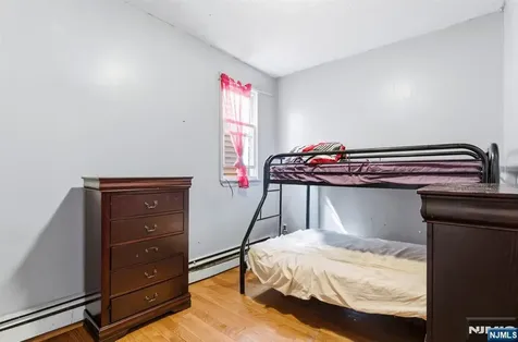 161 Seaview Avenue Jersey City NJ 07305
