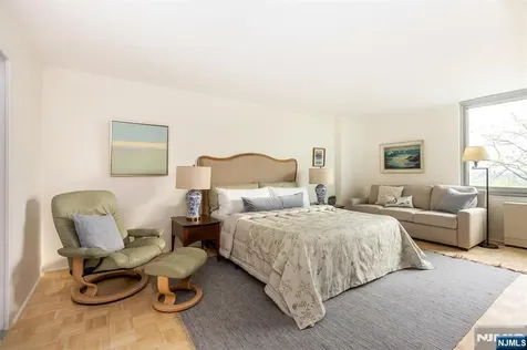 1 Claridge Drive Verona NJ 07044