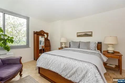 1 Claridge Drive Verona NJ 07044