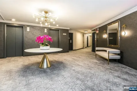 1 Claridge Drive Verona NJ 07044