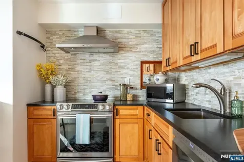 1 Claridge Drive Verona NJ 07044