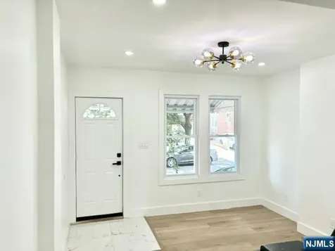 181 Washington Street Trenton NJ 08611