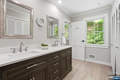 219 W Saddle River Road Saddle River NJ 07458