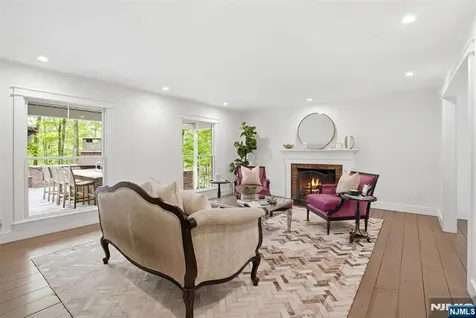 219 W Saddle River Road Saddle River NJ 07458