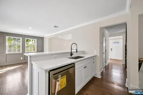456 Collins Avenue Hasbrouck Heights NJ 07604