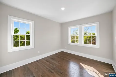 456 Collins Avenue Hasbrouck Heights NJ 07604