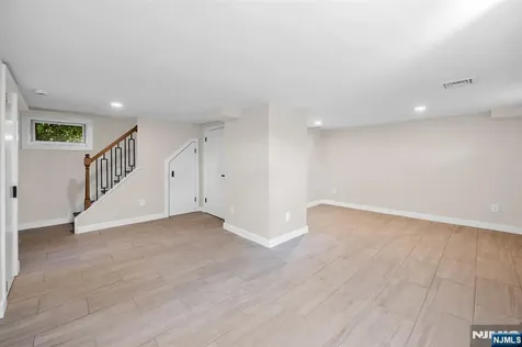 456 Collins Avenue Hasbrouck Heights NJ 07604