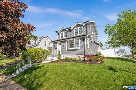 456 Collins Avenue Hasbrouck Heights NJ 07604