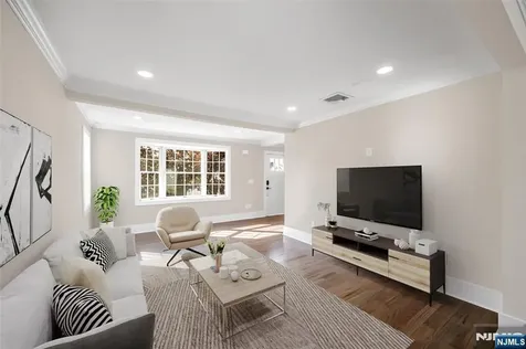 456 Collins Avenue Hasbrouck Heights NJ 07604