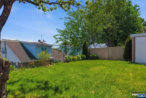 48 Burns Avenue Lodi NJ 07644