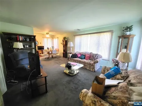 2 Grand Avenue Hawthorne NJ 07506
