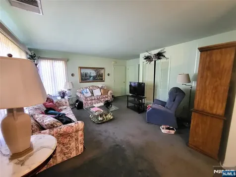 2 Grand Avenue Hawthorne NJ 07506