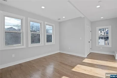 16 Old Short Hills Road Millburn NJ 07041