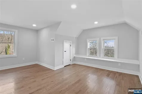 16 Old Short Hills Road Millburn NJ 07041