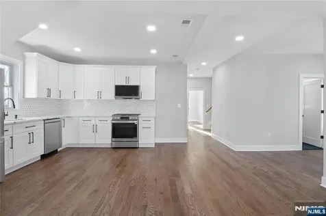 16 Old Short Hills Road Millburn NJ 07041