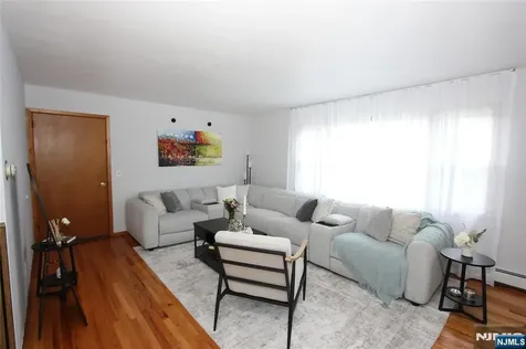 34 North Street Elmwood Park NJ 07407