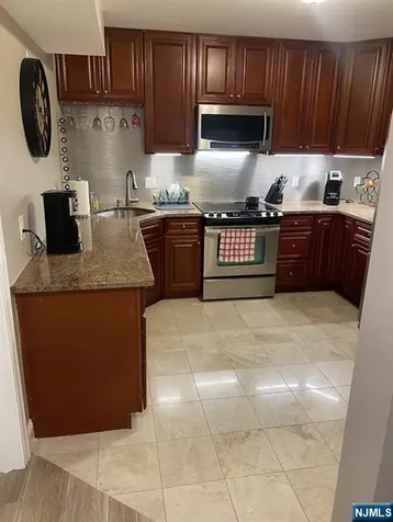 26 Sampson Street Garfield NJ 07026