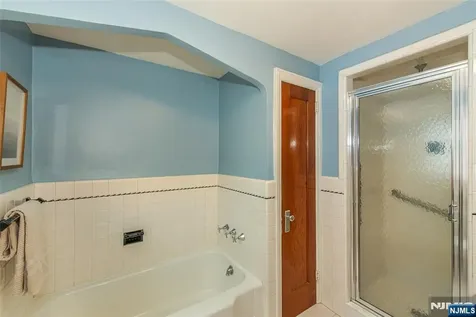 384 Essex Avenue Bloomfield NJ 07003