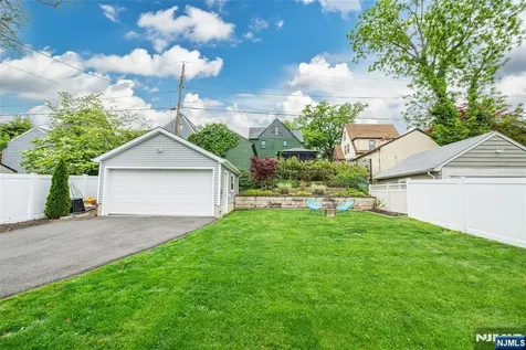 384 Essex Avenue Bloomfield NJ 07003