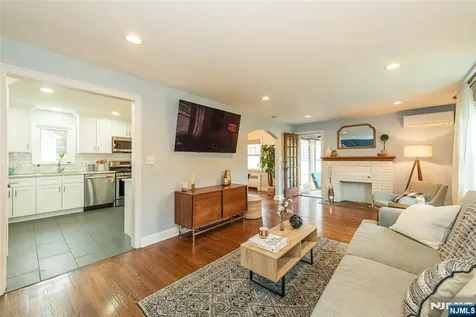384 Essex Avenue Bloomfield NJ 07003