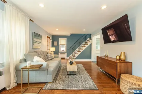 384 Essex Avenue Bloomfield NJ 07003