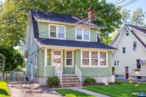 1265 Longfellow Avenue Teaneck NJ 07666