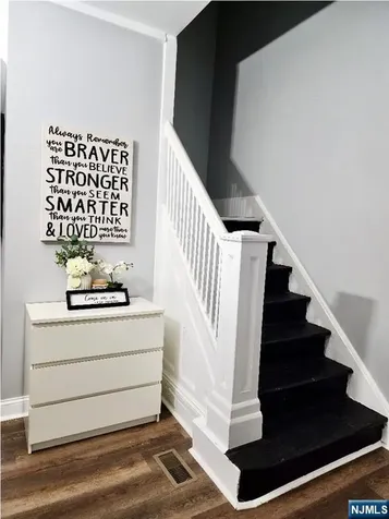 55 Morton Place East Orange NJ 07017