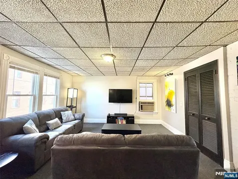 42-44 Bergen Englewood NJ 07631
