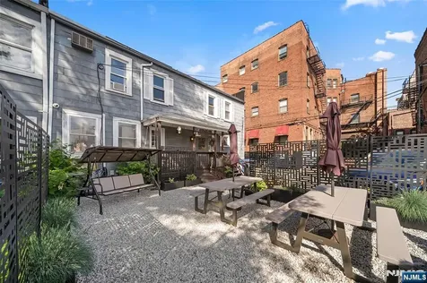 42-44 Bergen Englewood NJ 07631
